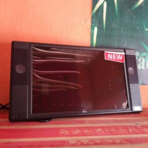 LG TV 26 inch with two side speakers